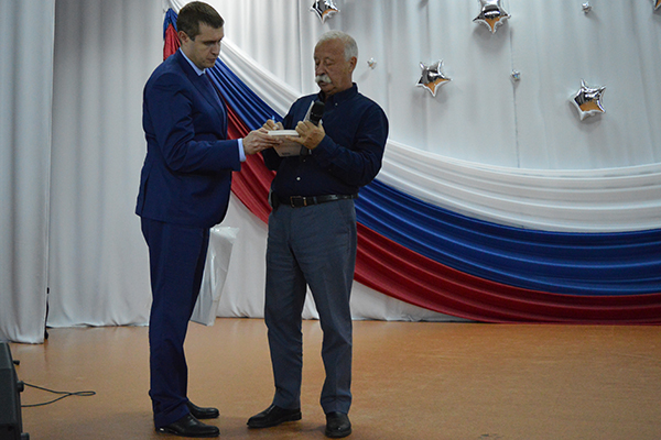 «…И автомобиль!». Леонид Якубович провел встречу со студентами РязГМУ