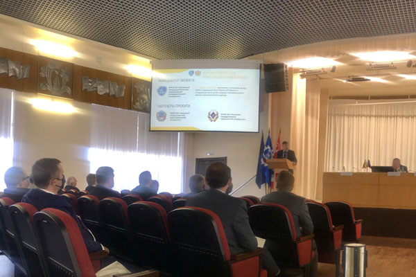 ОБЪЕДИНЯЕМ ТЕХ, КТО СОЗДАЕТ БУДУЩЕЕ