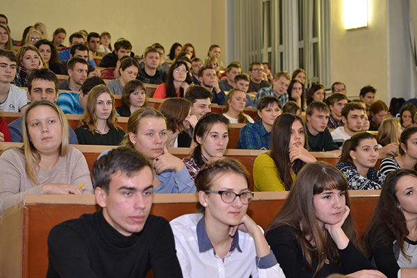 Ректор РязГМУ провел встречу со студентами 