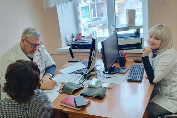 Специалисты РязГМУ провели выездную консультацию пациентов в поликлинике Чаплыгинской районной больницы