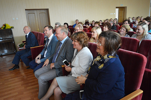 В УПРАВЛЕНИИ РОСПОТРЕБНАДЗОРА ПО РЯЗАНСКОЙ ОБЛАСТИ СОСТОЯЛОСЬ ТОРЖЕСТВЕННОЕ МЕРОПРИЯТИЕ ПОСВЯЩЕННОЕ ПРАЗДНОВАНИЮ ДНЯ МЕДИЦИНСКОГО РАБОТНИКА