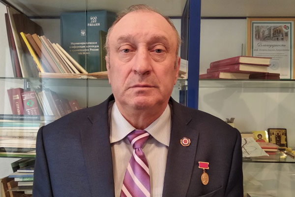 Профессор Назаров награждён медалью за заслуги в области травматологии и ортопедии