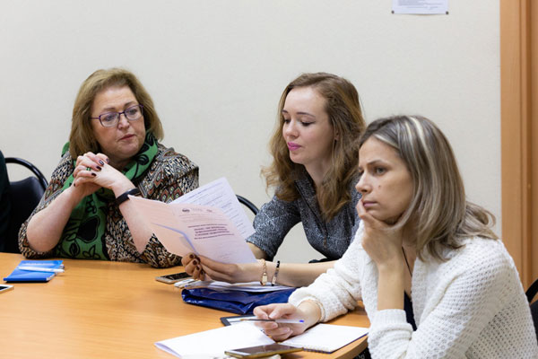 ПРЕПОДАВАТЕЛЬ КАФЕДРЫ ИНОСТРАННЫХ ЯЗЫКОВ РязГМУ ВЫСТУПИЛА НА МЕЖДУНАРОДНОЙ НАУЧНО-ПРАКТИЧЕСКОЙ КОНФЕРЕНЦИИ В МГУ 