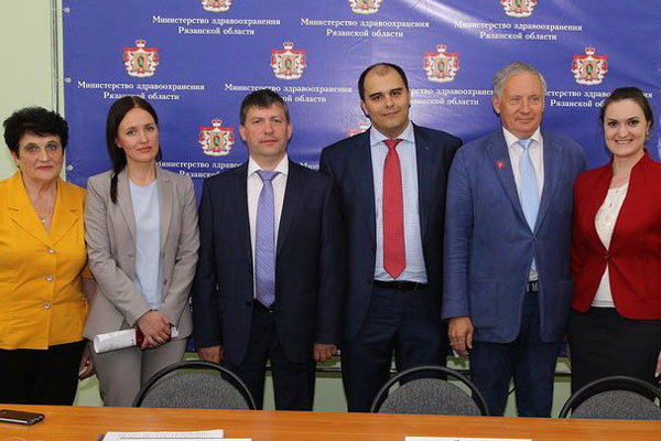 Сотрудники университета приняли участие в «круглом столе», посвященном Всемирному дню борьбы с артериальной гипертонией