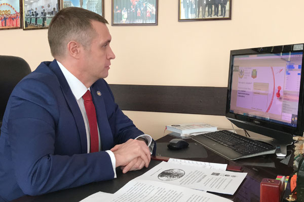 РАССТРОЙСТВА ПСИХИКИ ОБСУДИЛИ НА ВСЕРОССИЙСКОЙ НАУЧНО-ПРАКТИЧЕСКОЙ КОНФЕРЕНЦИИ С МЕЖДУНАРОДНЫМ УЧАСТИЕМ