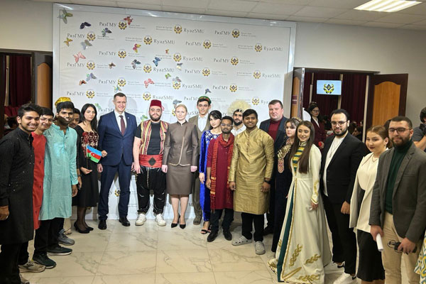 РЯЗГМУ ОБЪЕДИНЯЕТ: В НАШЕМ УНИВЕРСИТЕТЕ ПРОШЁЛ ФЕСТИВАЛЬ НАЦИОНАЛЬНЫХ КУЛЬТУР