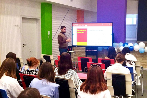 ШКОЛЬНИКАМ ТУЛЬСКОЙ ОБЛАСТИ РАССКАЗАЛИ О ПРОФЕССИИ КЛИНИЧЕСКОГО ПСИХОЛОГА