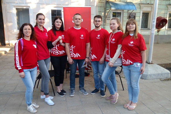 Волонтеры-медики РязГМУ присоединились к всероссийской акции по профилактике йододефицитных заболеваний «Соль + йод: IQ сбережет»