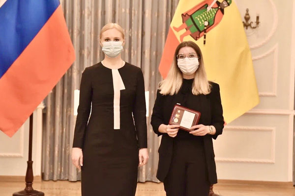 СТУДЕНТЫ И СОТРУДНИК РЯЗГМУ ПОЛУЧИЛИ НАГРАДЫ 