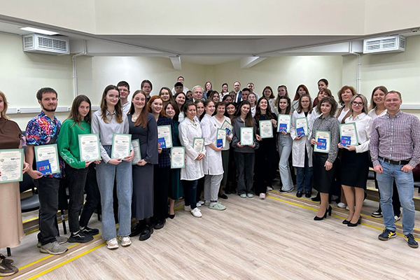 НАГРАЖДЕНЫ ПОБЕДИТЕЛИ ВНУТРИВУЗОВСКОЙ ОЛИМПИАДЫ ПО ФАРМАЦИИ