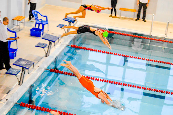 В бассейне «Аквамед» 23 февраля будет действовать праздничная акция