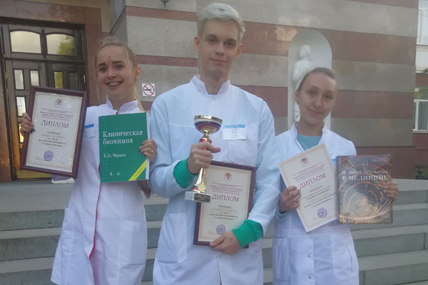 Студенты РязГМУ - победители Всероссийской олимпиады «Биохимик-2019»