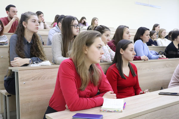 В УНИВЕРСИТЕТЕ СОСТОЯЛАСЬ ВСТРЕЧА ВЫПУСКНИКОВ С ПРЕДСТАВИТЕЛЯМИ РЕГИОНАЛЬНОГО МИНИСТЕРСТВА ЗДРАВООХРАНЕНИЯ