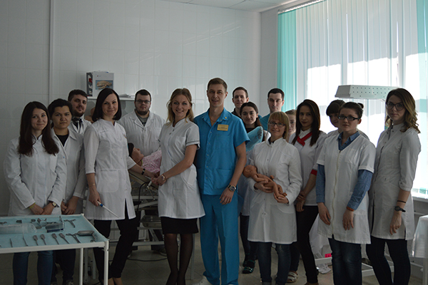 В международный день акушерки в РязГМУ прошел открытый урок по родовспоможению