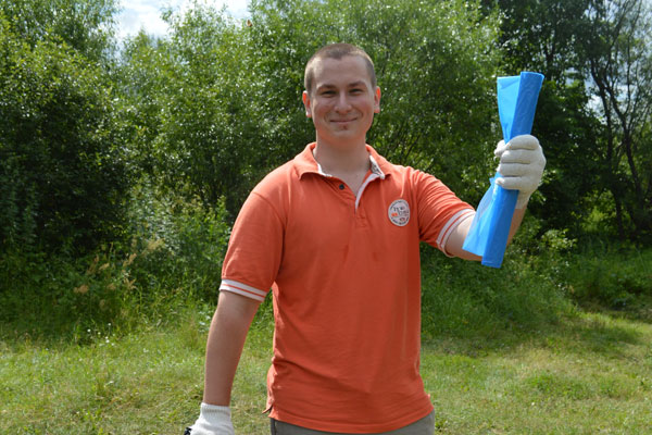 Студенты РязГМУ приняли участие в экологической акции «Чистый берег»