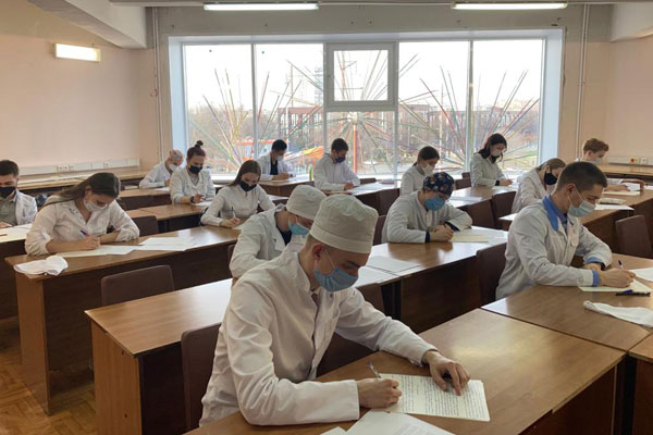 ПОДВЕДЕНЫ ИТОГИ ВНУТРИВУЗОВСКОЙ ОЛИМПИАДЫ ПО БИОЛОГИЧЕСКОЙ ХИМИИ 