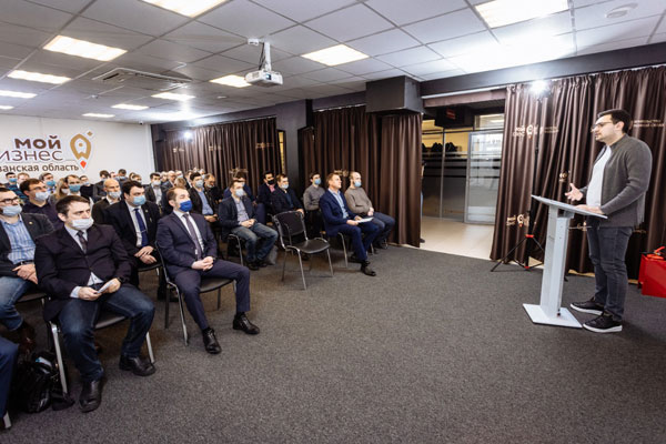 ПРЕПОДАВАТЕЛИ РЯЗГМУ ПРЕДСТАВИЛИ СВОИ ИЗОБРЕТЕНИЯ НА ВСТРЕЧЕ, ОРГАНИЗОВАННОЙ ГОСУДАРСТВЕННЫМ ФОНДОМ РАЗВИТИЯ ПРОМЫШЛЕННОСТИ РЕГИОНА