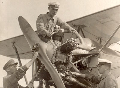 Война и мир. Ждем Победу.  