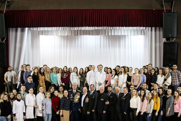 К 30-ЛЕТИЮ ВЫВОДА ВОЙСК ИЗ АФГАНИСТАНА: ВОИНЫ-ИНТЕРНАЦИОНАЛИСТЫ ВСТЕТИЛИСЬ СО СТУДЕНТАМИ РязГМУ 