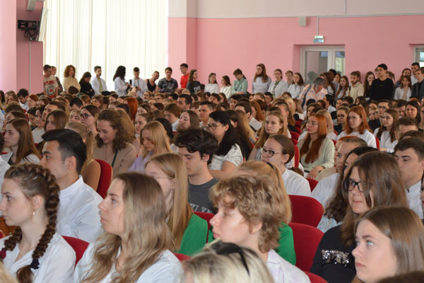 О порядке работы комиссии по восстановлению  в число студентов университета 09 июня 2023 года 