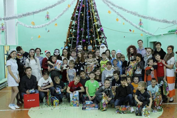 КОГДА ТЫ СЧАСТЛИВ САМ, СЧАСТЬЕМ ПОДЕЛИСЬ С ДРУГИМ