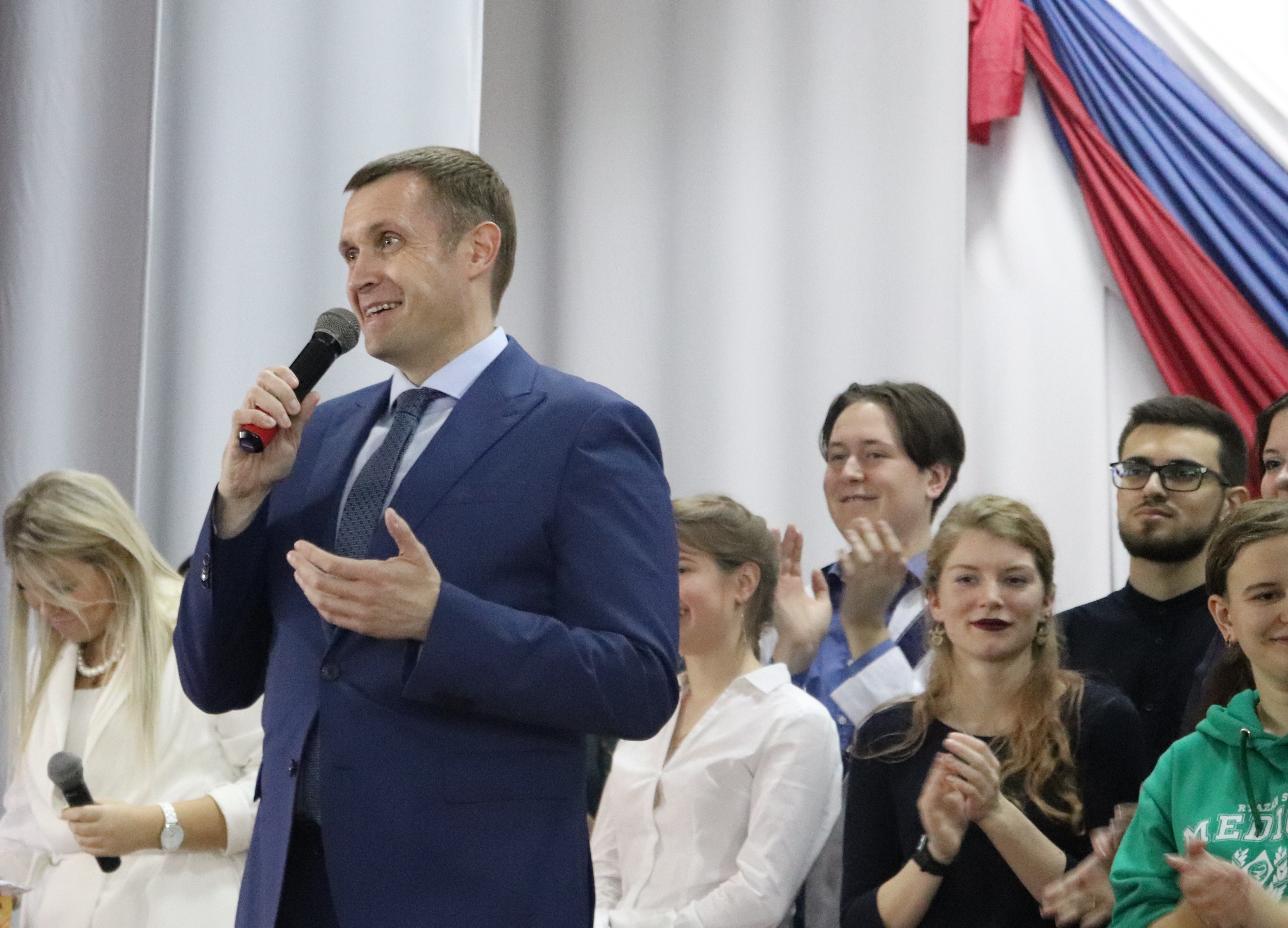 ПОЗДРАВЛЕНИЕ РЕКТОРА УНИВЕРСИТЕТА, ПРОФЕССОРА РОМАНА ЕВГЕНЬЕВИЧА КАЛИНИНА С ДНЕМ РОССИЙСКОГО СТУДЕНЧЕСТВА