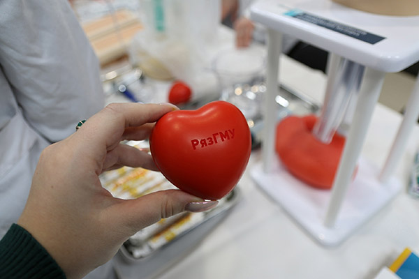 ТАЛАНТЛИВЫМ ПЕРВОКУРСНИКАМ – ДОПОЛНИТЕЛЬНЫЕ ПООЩРЕНИЯ