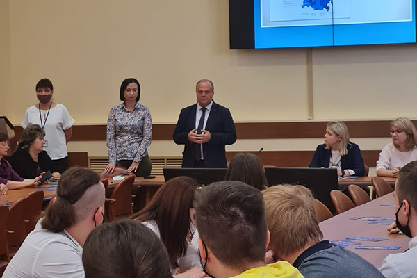 СТУДЕНТЫ РЯЗГМУ ОБСУДИЛИ ВОПРОСЫ ТРУДОУСТРОЙСТВА