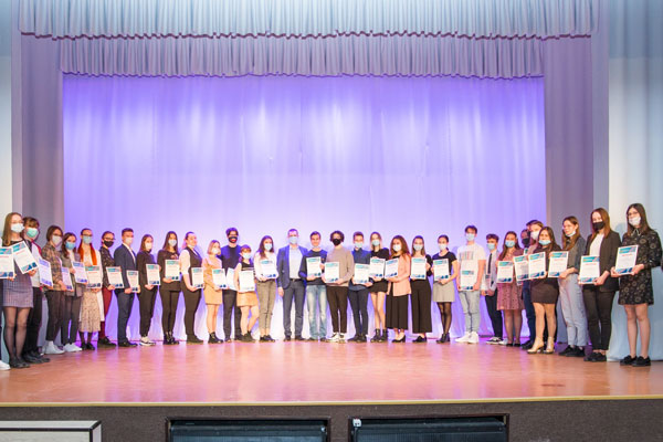 БОЛЕЕ 100 ШКОЛЬНИКОВ СТАЛИ ПОБЕДИТЕЛЯМИ И ПРИЗЕРАМИ ОТКРЫТЫХ ОЛИМПИАД ШКОЛЬНИКОВ РЯЗГМУ ПО ХИМИИ И БИОЛОГИИ