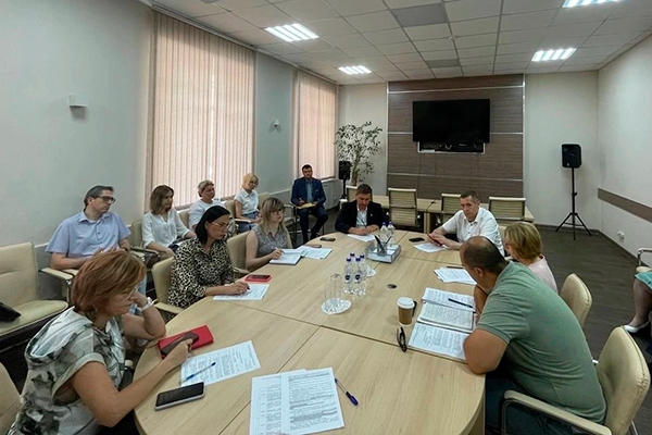 РЕКТОР РЯЗГМУ РОМАН КАЛИНИН ПРИНЯЛ УЧАСТИЕ В ЗАСЕДАНИИ КООРДИНАЦИОННОГО СОВЕТА ПО ПОДГОТОВКЕ МЕДИЦИНСКИХ КАДРОВ 