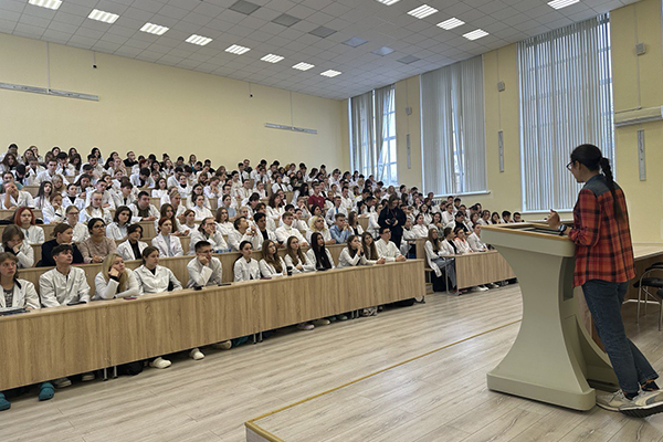 В РЯЗГМУ ВЫСТУПИЛИ ИЗВЕСТНЫЕ НАУЧНЫЕ ЖУРНАЛИСТЫ