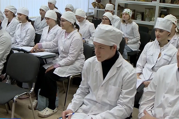 ПРЕЗИДЕНТ ПОДПИСАЛ НОВЫЙ ЗАКОН ДЛЯ ВЫПУСКНИКОВ МЕДИЦИНСКИХ ВУЗОВ