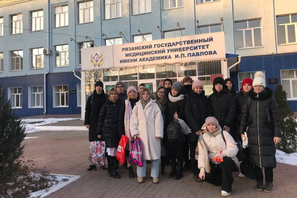 МЕДИЦИНСКИЕ КЛАССЫ НА СЕССИЯХ В РЯЗГМУ