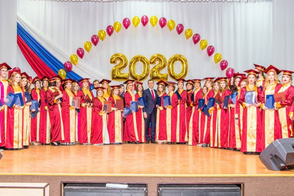 ВЫПУСКНОЙ НА ФАКУЛЬТЕТЕ КЛИНИЧЕСКОЙ ПСИХОЛОГИИ