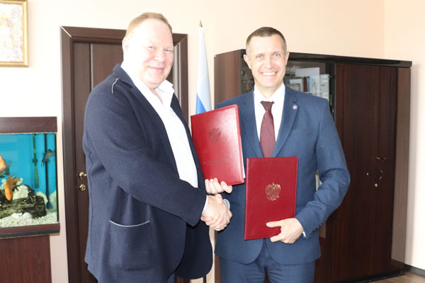 ЛИПЕЦКАЯ БОЛЬНИЦА СКОРОЙ МЕДИЦИНСКОЙ ПОМОЩИ И РЯЗГМУ ОБЪЕДИНЯЮТСЯ ДЛЯ СОЗДАНИЯ ЦЕНТРА ДОПОЛНИТЕЛЬНОГО ОБРАЗОВАНИЯ