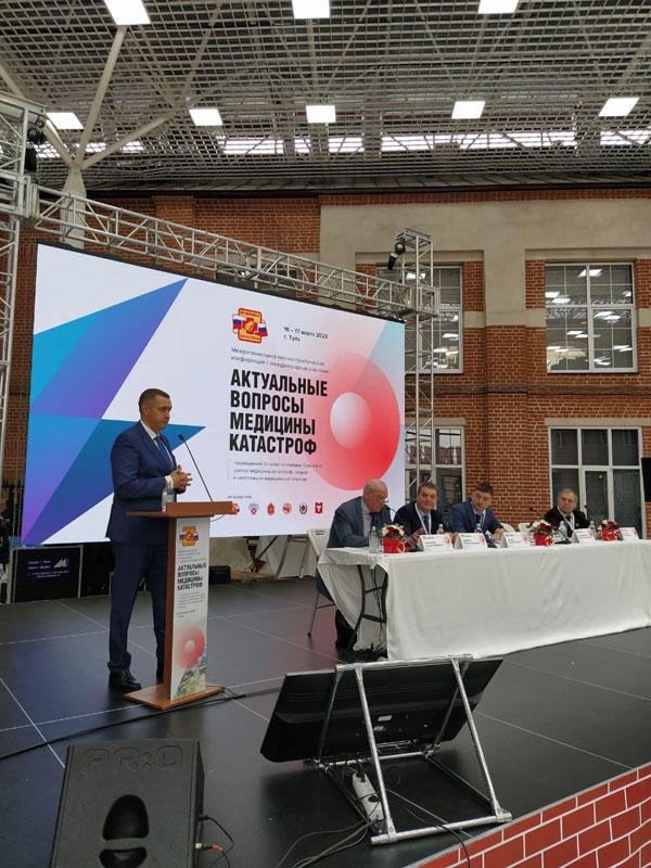 В ХОДЕ РАБОЧЕЙ ПОЕЗДКИ В ТУЛУ РЕКТОР РЯЗГМУ ПРИНЯЛ УЧАСТИЕ В ОБСУЖДЕНИИ РАЗВИТИЯ МЕДИЦИНЫ КАТАСТРОФ И ПОСЕТИЛ КЛИНИЧЕСКУЮ БАЗУ ВУЗА ДЛЯ СТУДЕНТОВ И ОРДИНАТОРОВ