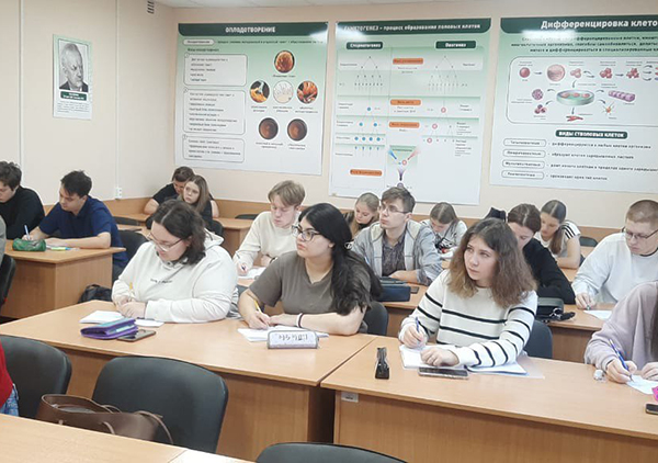 ГОТОВИМСЯ К ПОСТУПЛЕНИЮ В РЯЗГМУ!