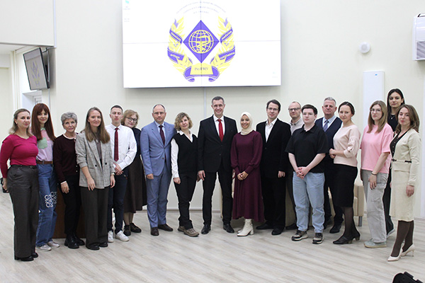 «СОЗДАЕМ КЛЕТКИ БУДУЩЕГО: ПОВЫШЕНИЕ КВАЛИФИКАЦИИ ПО СОЗДАНИЮ КЛЕТОЧНЫХ ЛИНИЙ С ЗАДАННЫМИ СВОЙСТВАМИ В РЯЗГМУ»