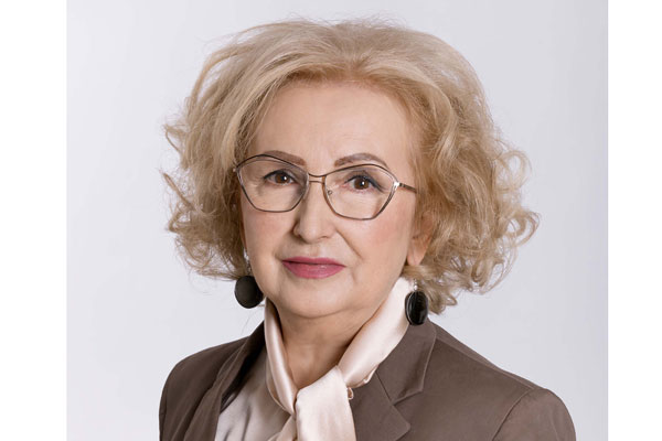 ПОЗДРАВЛЕНИЕ ГЛАВЫ МУНИЦИПАЛЬНОГО ОБРАЗОВАНИЯ, ПРЕДСЕДАТЕЛЯ РЯЗАНСКОЙ ГОРОДСКОЙ ДУМЫ ТАТЬЯНЫ ПАНФИЛОВОЙ ВЫПУСКНИКАМ РЯЗГМУ