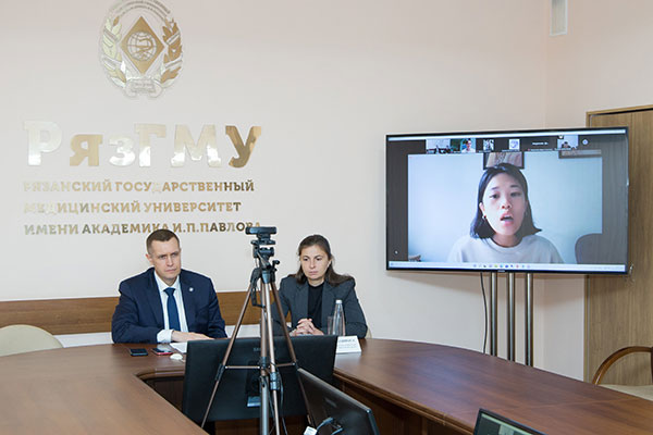 RSMU TAKES PART IN OPEN DAY PROJECT FOR VIETNAMESE SCHOOL CHILDREN