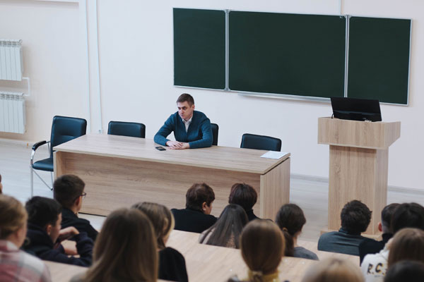 УМНЫЕ ВЫХОДНЫЕ