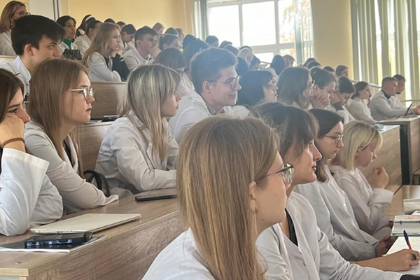 МАЛЕНЬКИЕ ШАГИ ВЕДУТ К БОЛЬШИМ ИЗМЕНЕНИЯМ