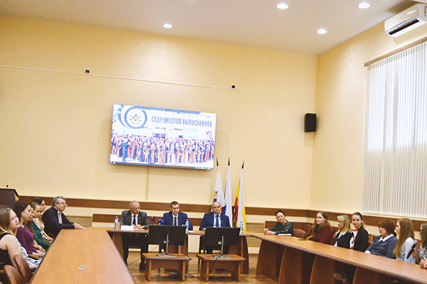 В РЯЗГМУ ПРОШЕЛ БРИФИНГ ПО ВОПРОСАМ ТРУДОУСТРОЙСТВА ВЫПУСКНИКОВ