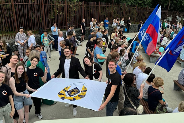 С ДНЁМ ДОБРОВОЛЬЦА!