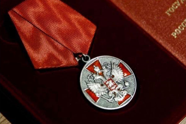 ПОЗДРАВЛЯЕМ ВЫПУСКНИКА РЯЗГМУ 