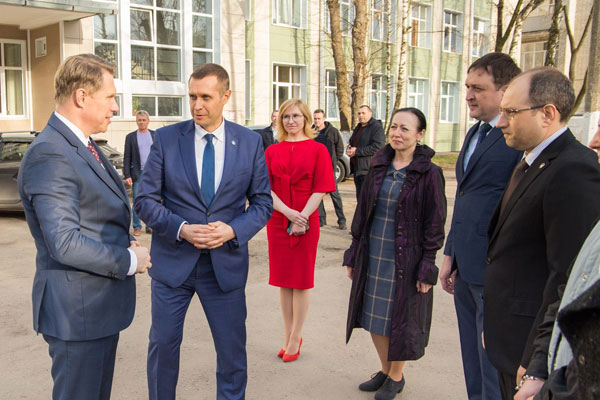 МИНИСТР ЗДРАВООХРАНЕНИЯ РФ В РЯЗГМУ