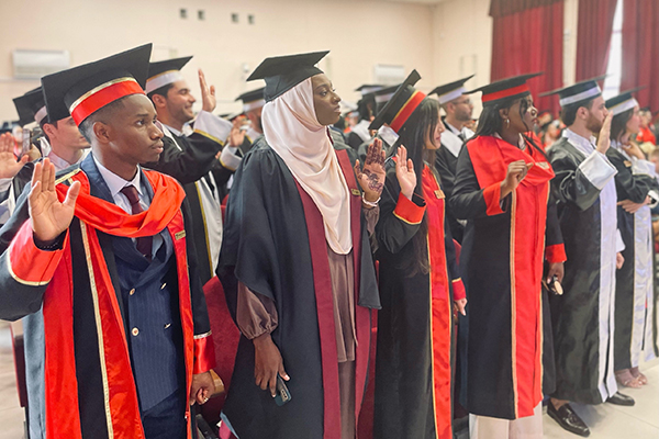 SPECIAL LECTURE FOR ENGLISH SPEAKING STUDENTS