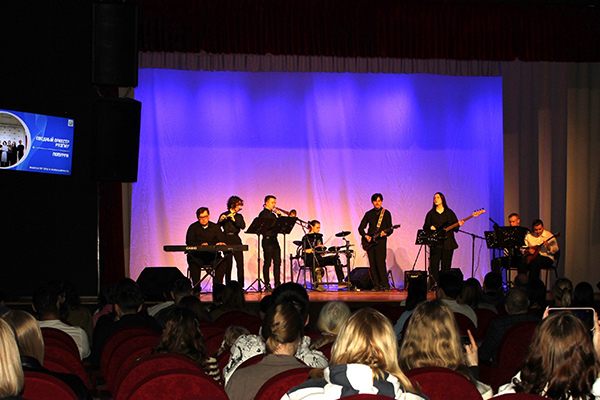 СТУДЕНЧЕСКАЯ ВЕСНА В РЯЗГМУ ПРОДОЛЖАЕТСЯ