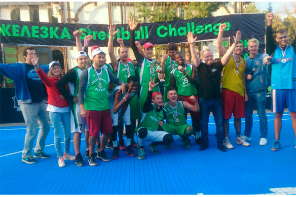 КОМАНДА РЯЗГМУ – ПОБЕДИТЕЛЬ ФЕСТИВАЛЯ УЛИЧНОГО БАСКЕТБОЛА «ЖЕЛЕЗКА STREETBALLCHALLENGE 2016»