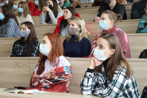 ВЫПУСКНИКОВ ПРИГЛАСИЛИ НА РАБОТУ В ТУЛЬСКУЮ ОБЛАСТЬ